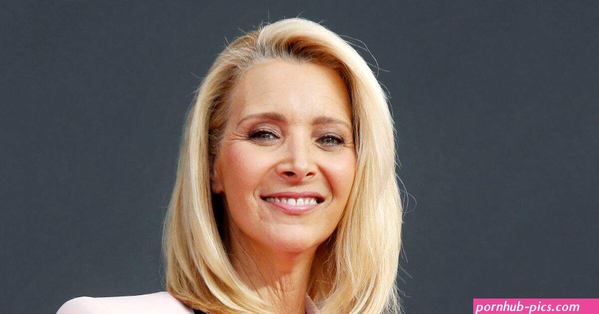 lisa kudrow naked
