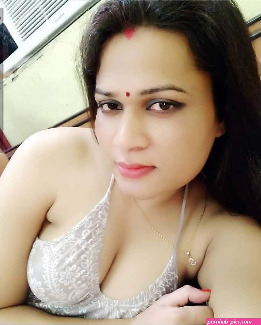 hot bhabhi bra sex pic