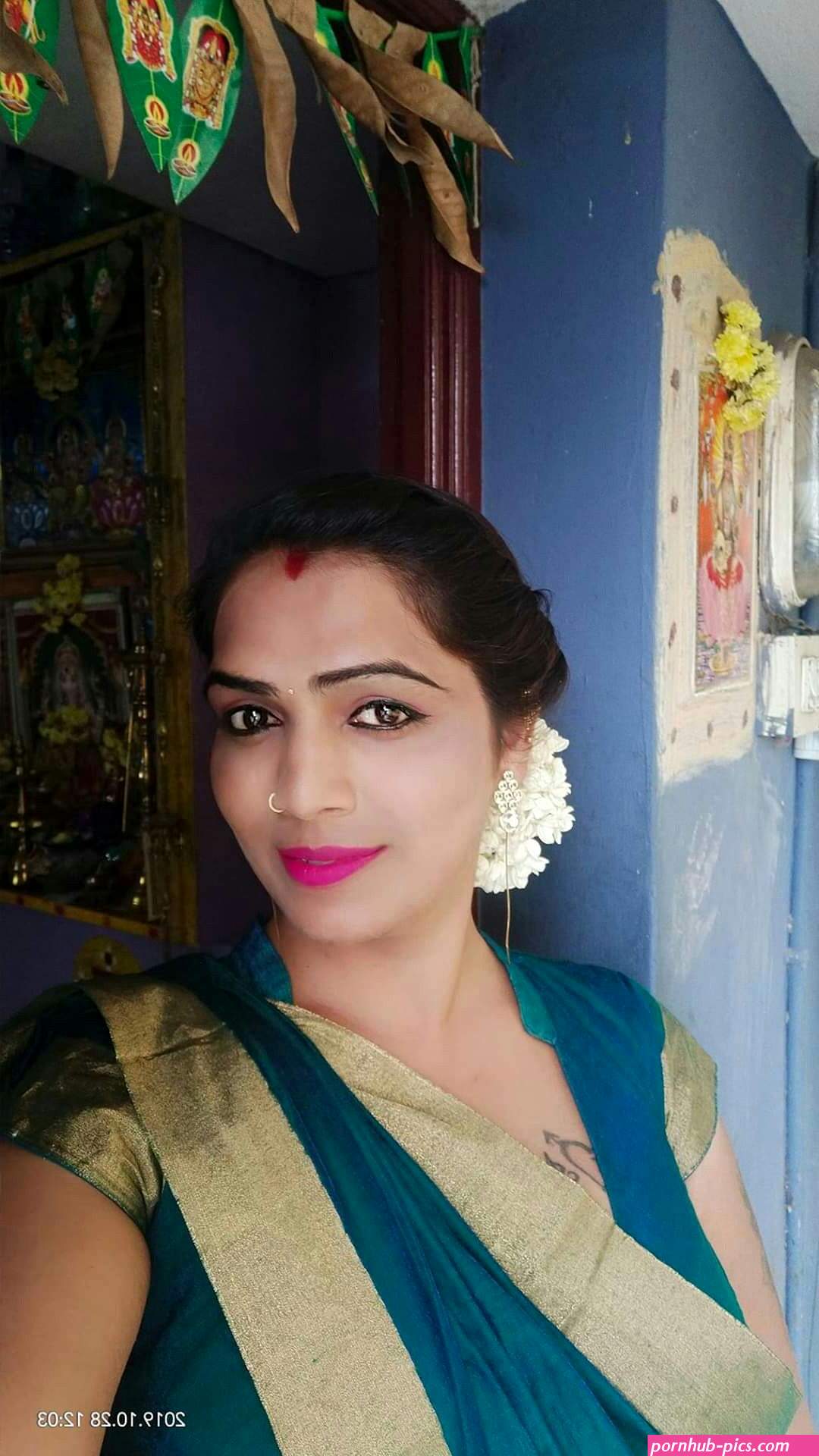 sari wali shemale fuck female pic.