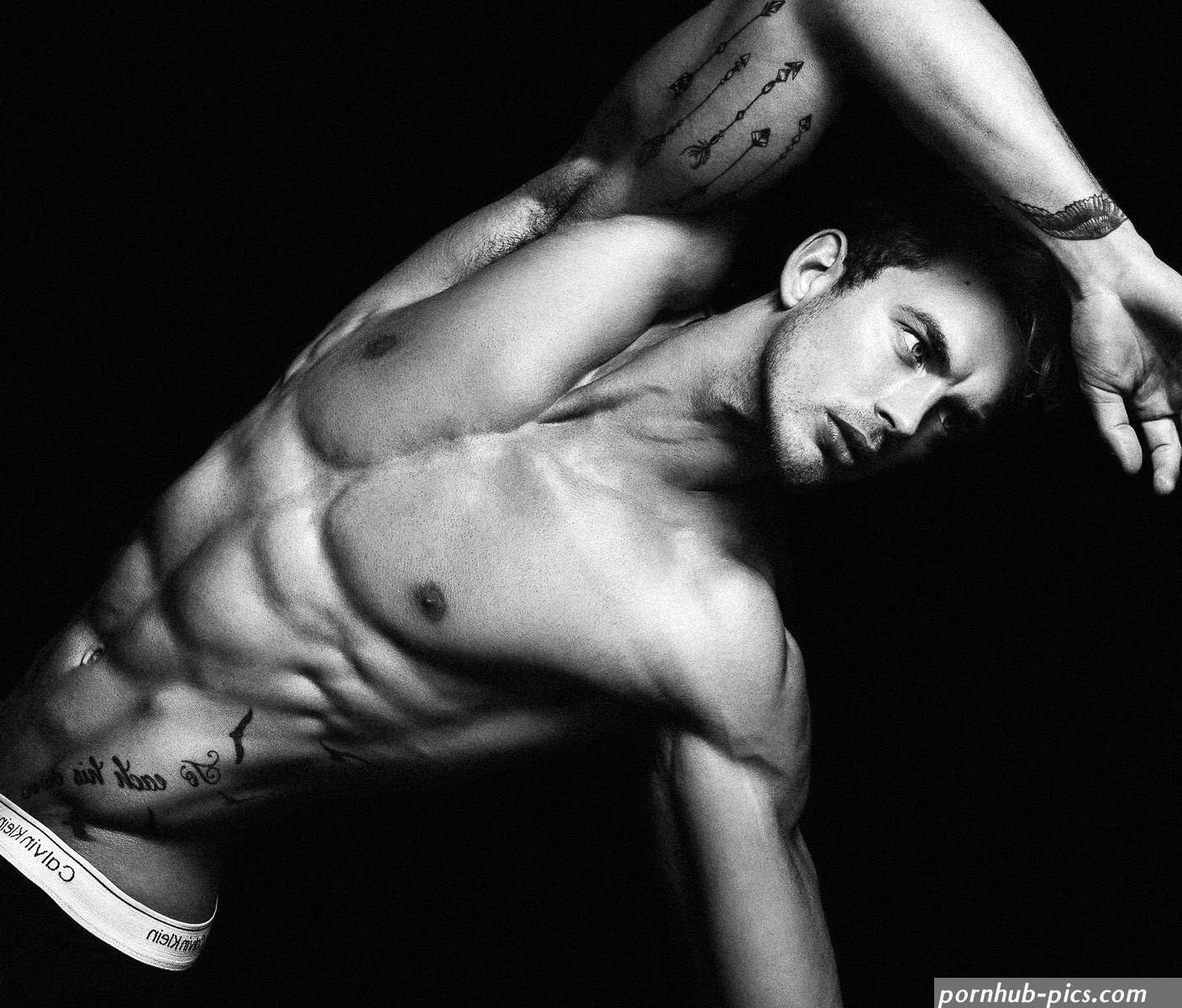 christian hogue nude