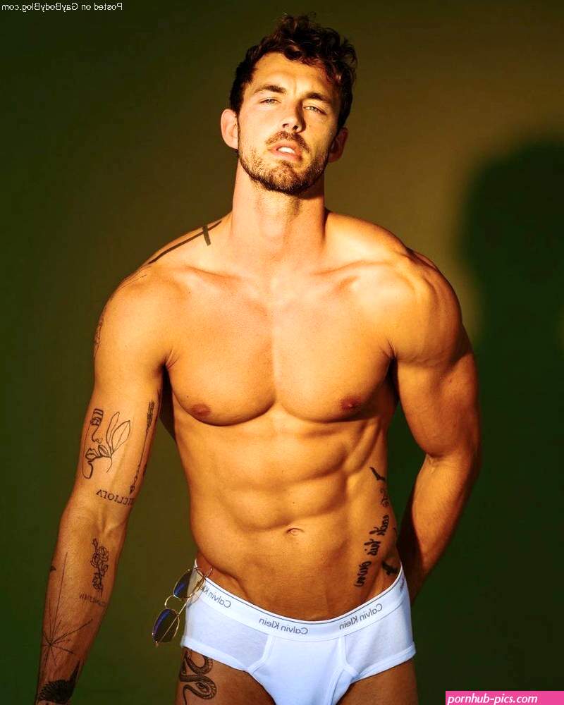 christian hogue nude