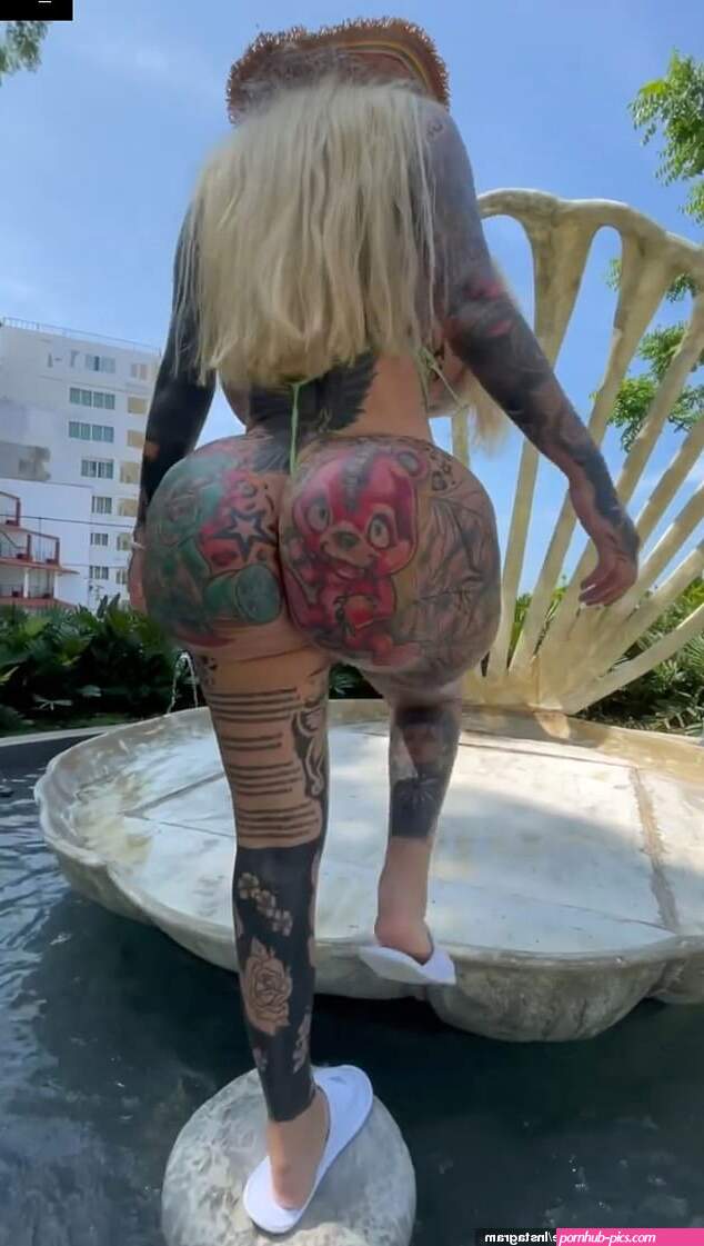big booty latina lesbian