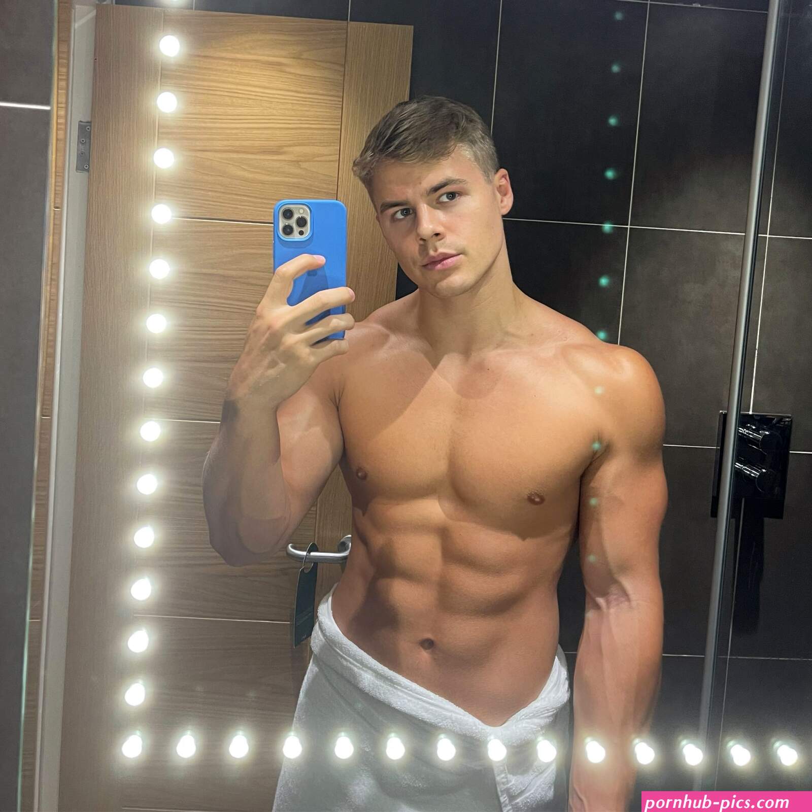 wyattcushman nude