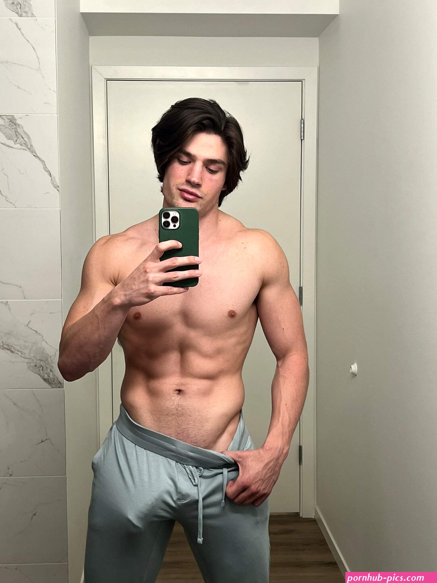 wyattcushman nude