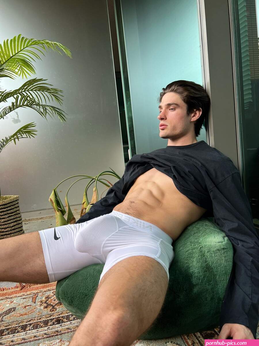 wyattcushman nude