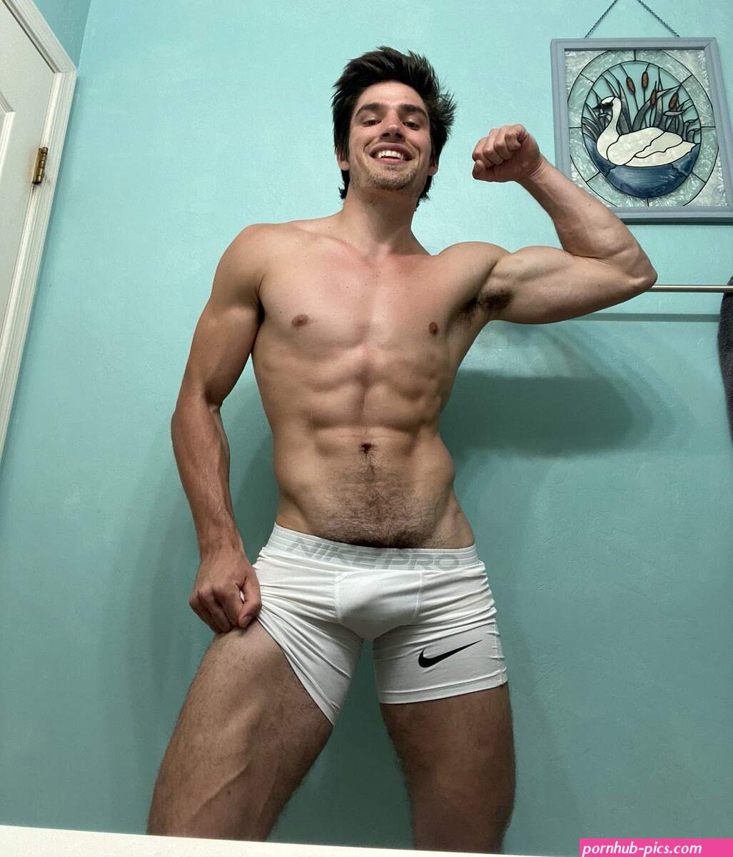 wyattcushman nude