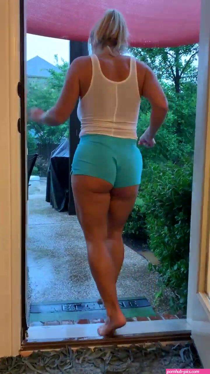 texas thighs naked