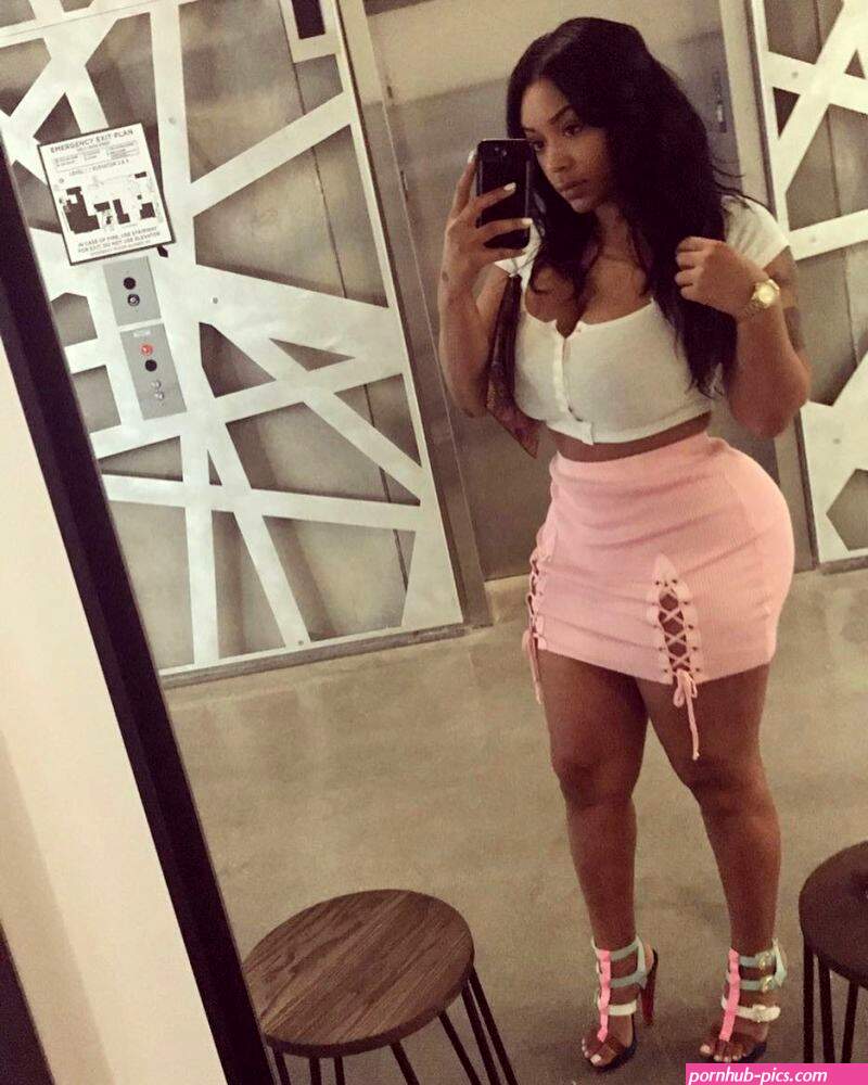 aundreana rene nude