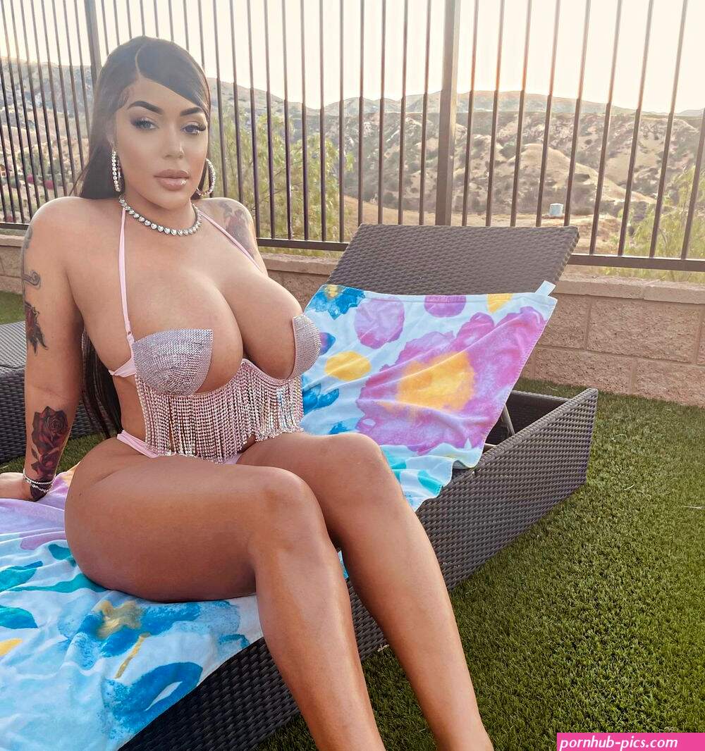 aundreana rene nude