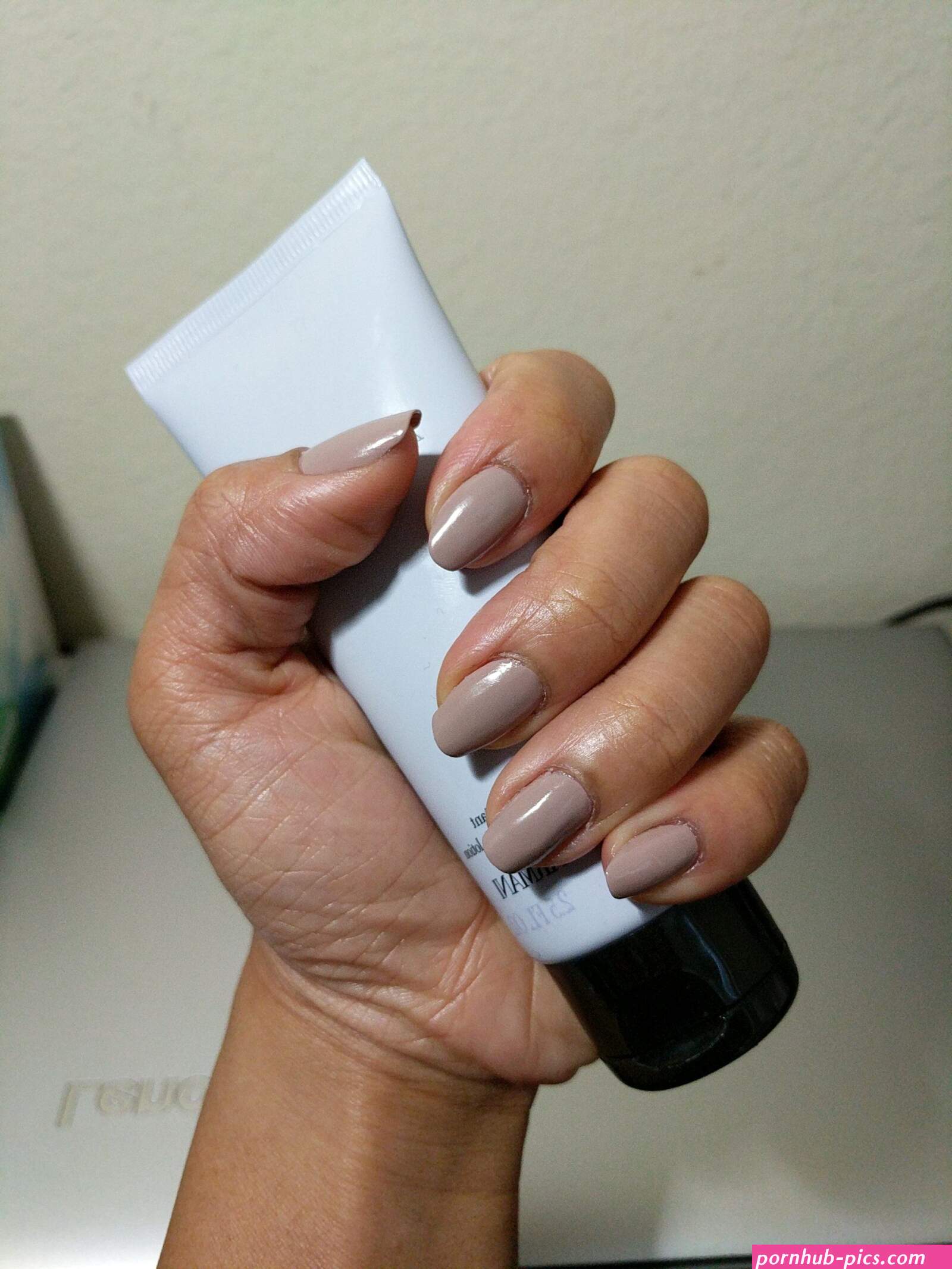 itbabyessie nude