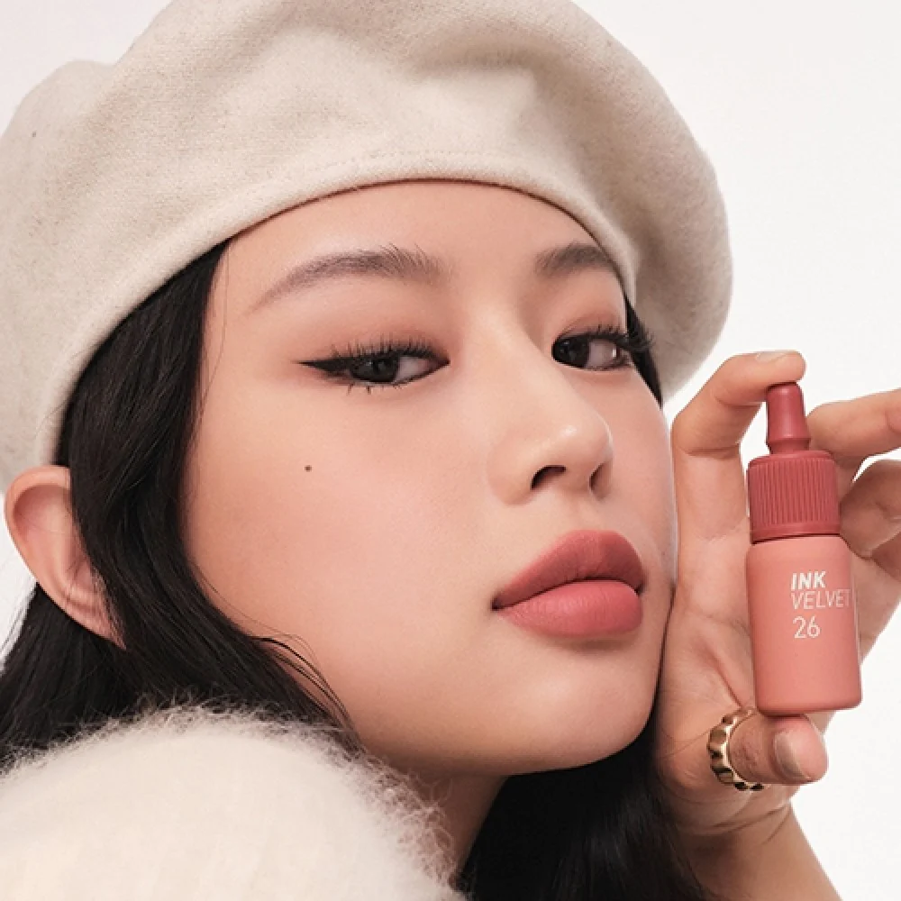 velvet7 nude