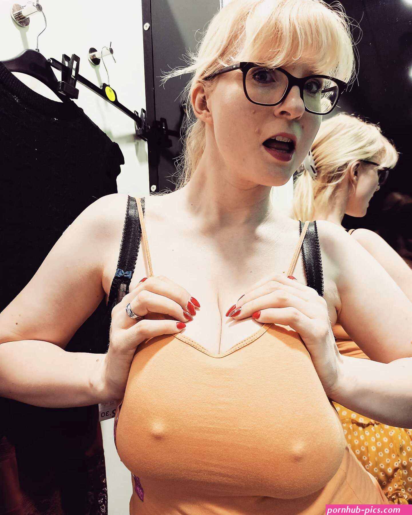 j cup boobs