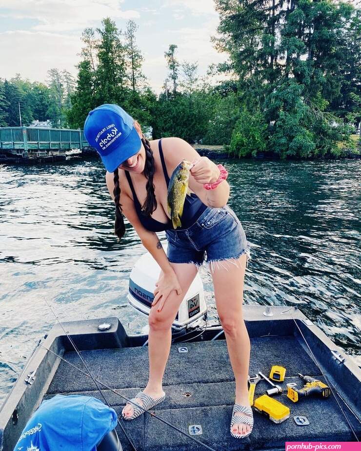 alanna masterson tits