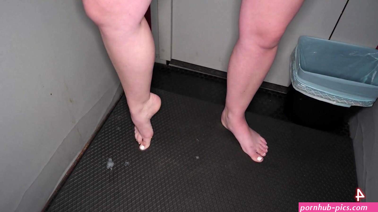 lindsay lee gloryhole