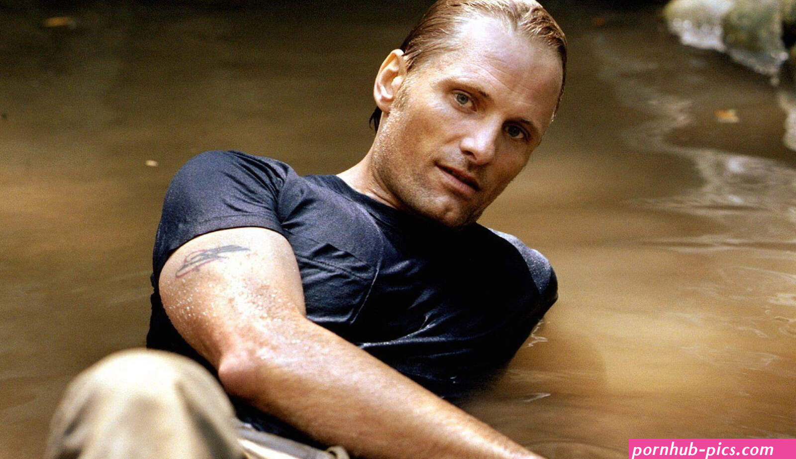 viggo mortensen nude
