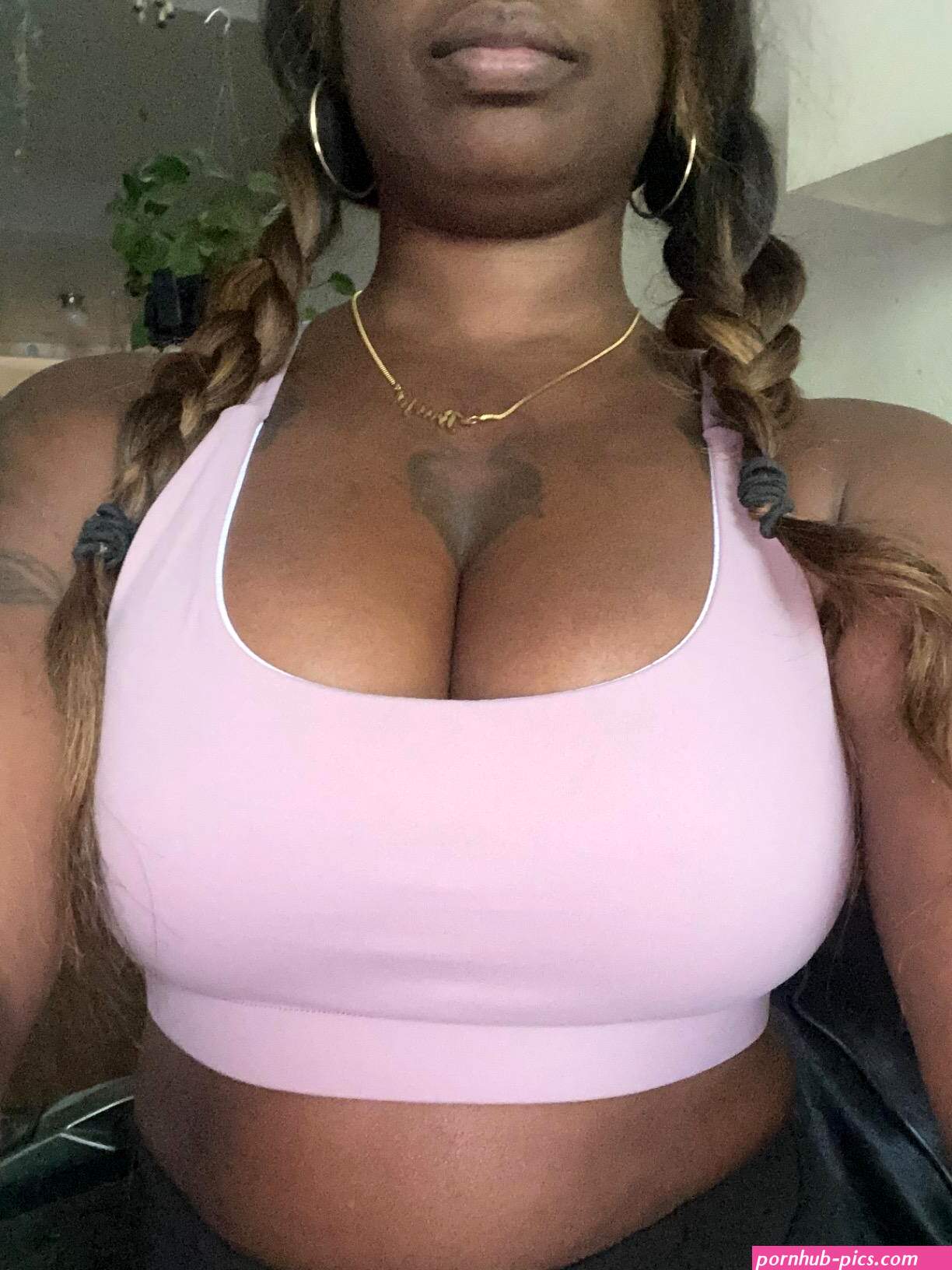 big blsck tits