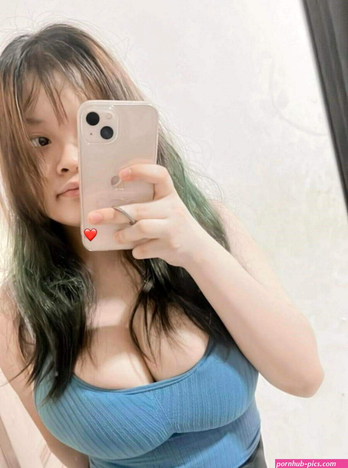 aisan big boobs