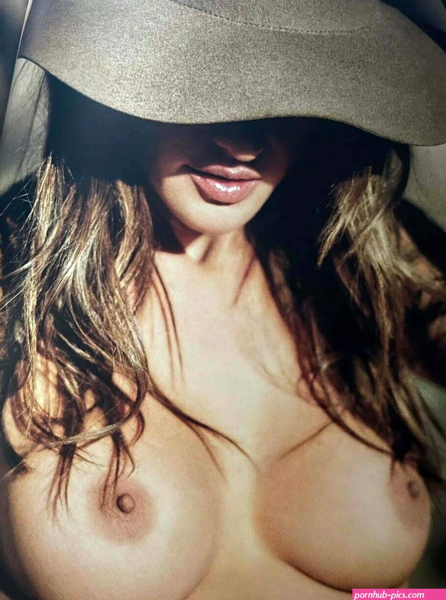 alessandra ambrosio nudes