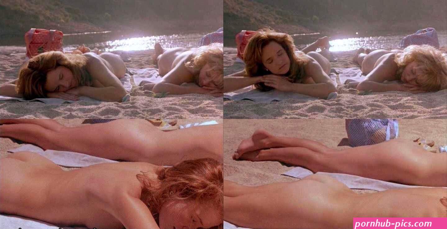 lea tompson nude