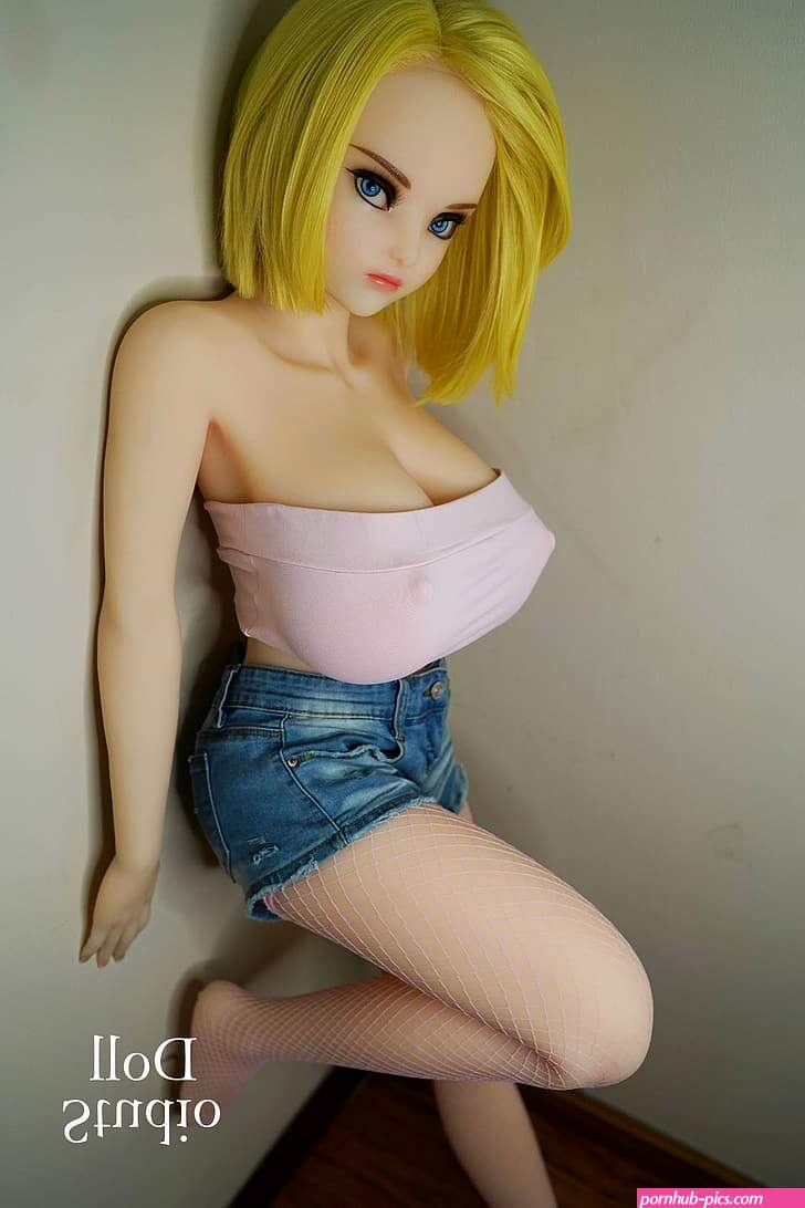 bigest boobs tube