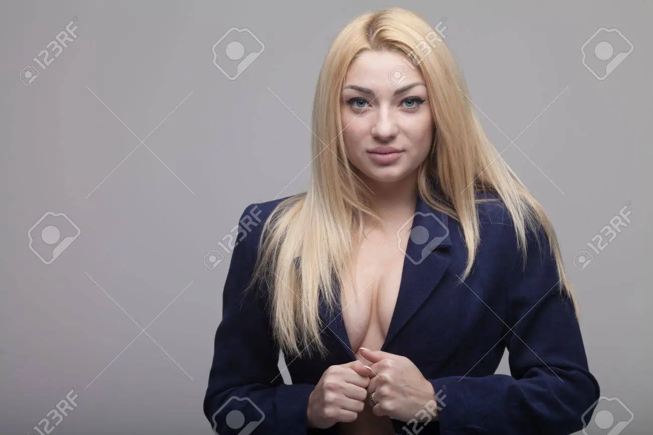 blonds boobs