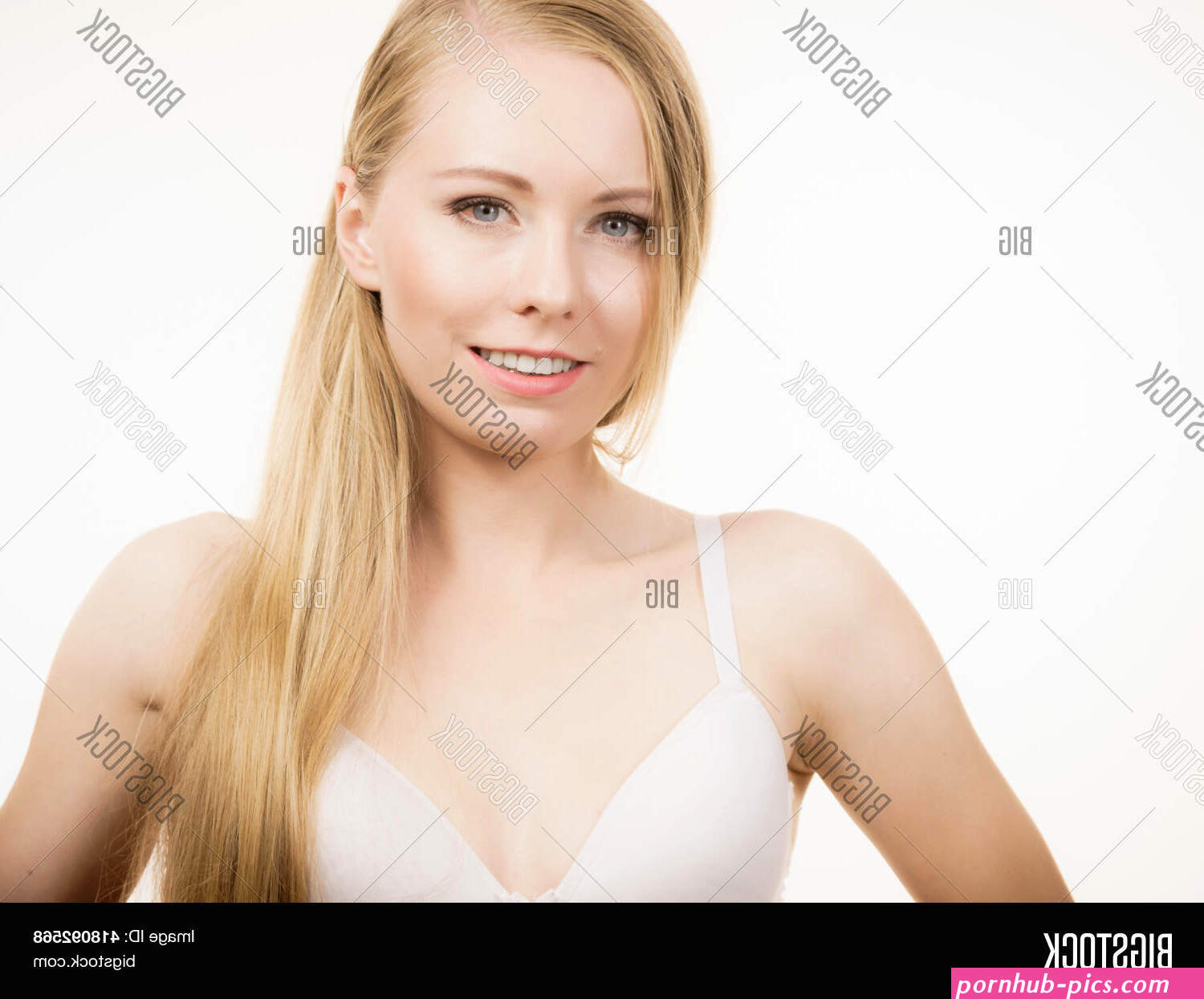 blonds boobs