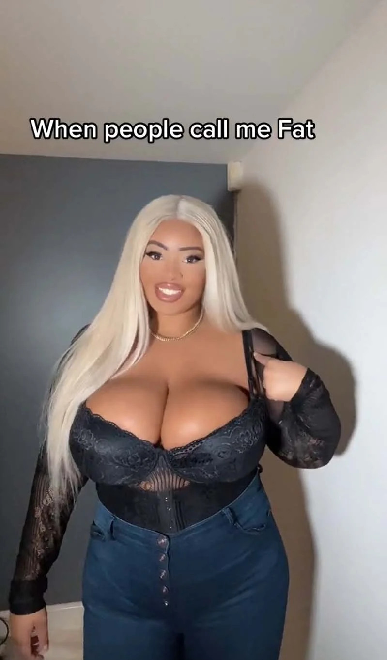 blonds boobs