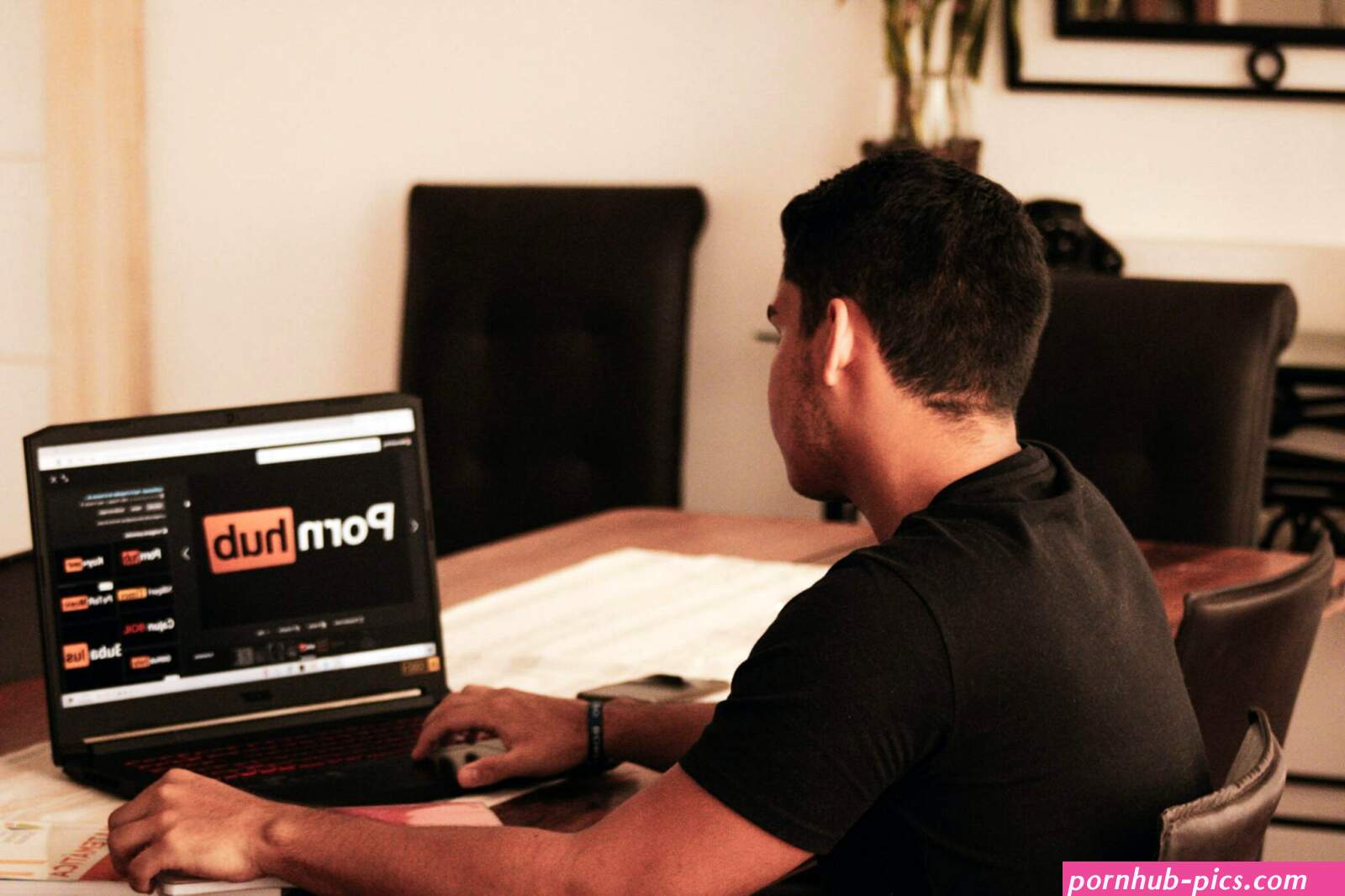 porn hub insta