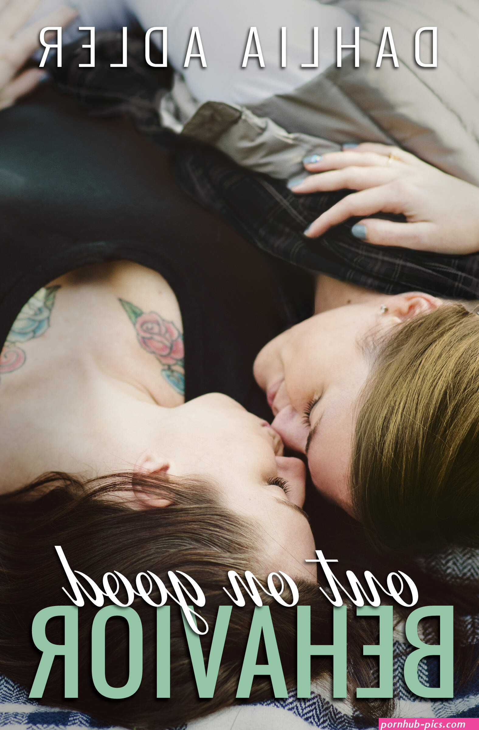 lesbian ass sniffing