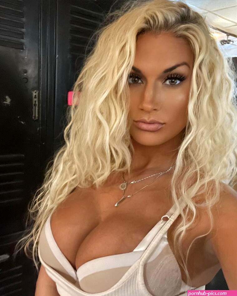 thattgirlllll nude
