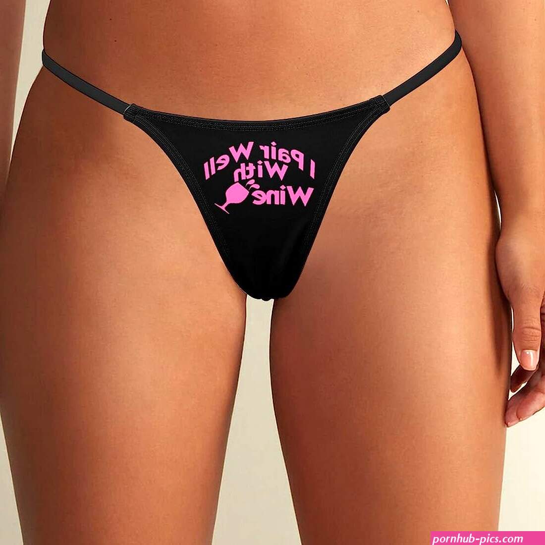 esposa en tanga