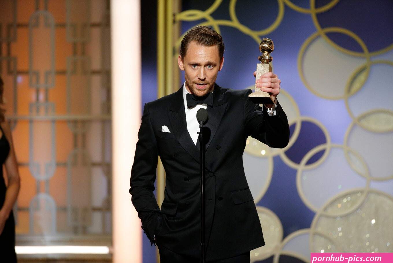 tom hiddlestone nude