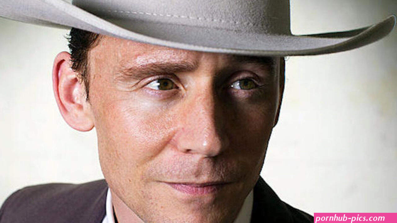 tom hiddlestone nude