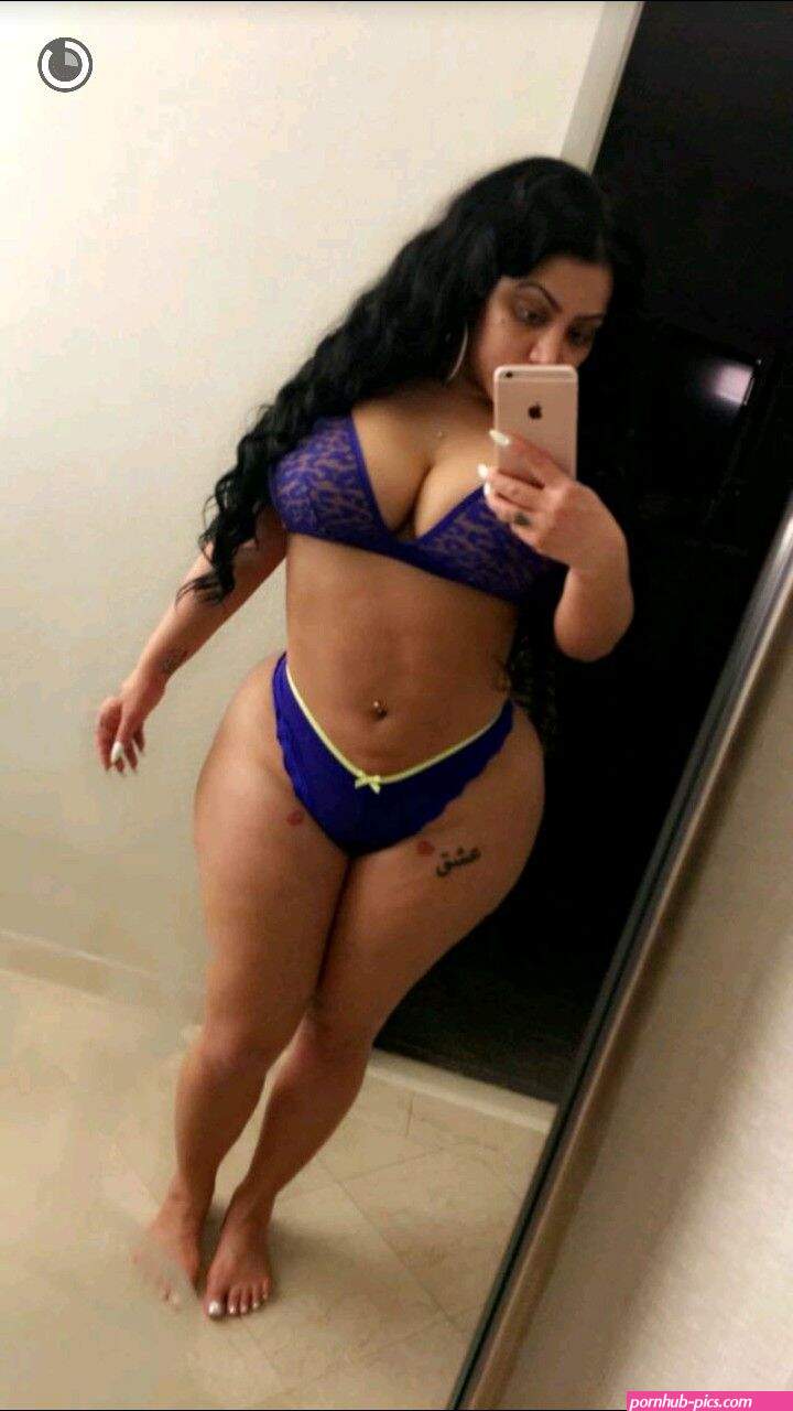 persian_baddie