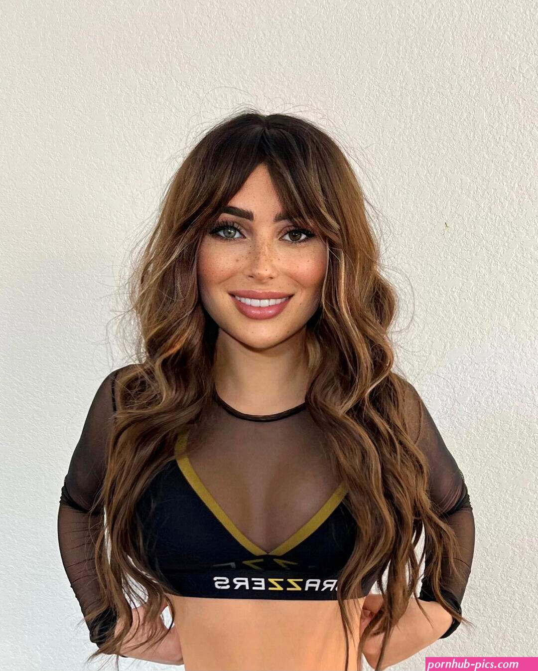 sophia vayy