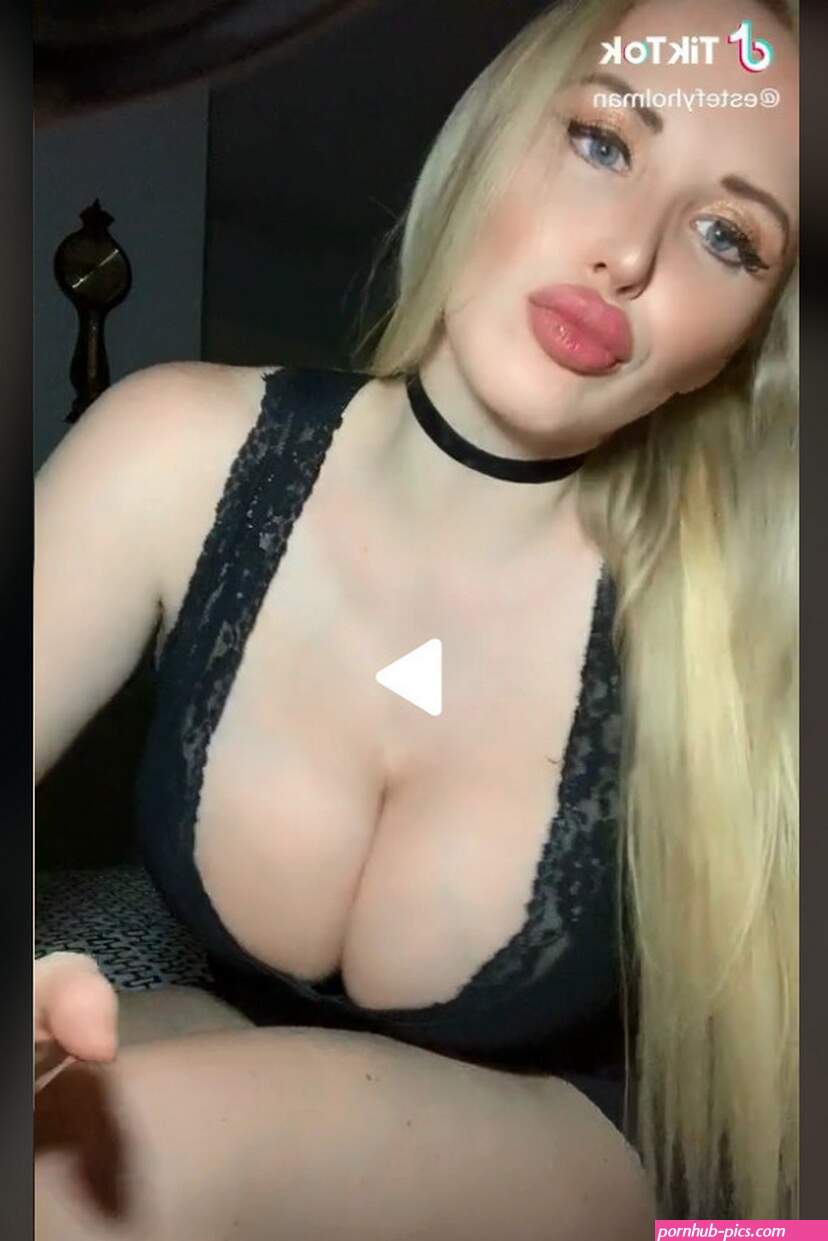 tiktokbig tits
