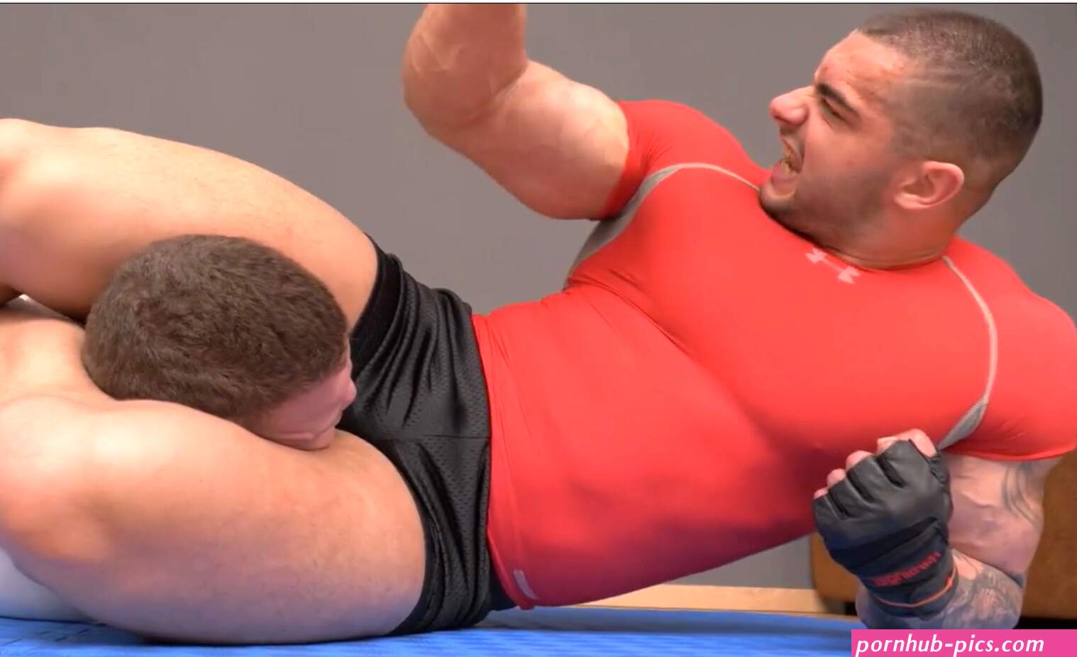 head scissor