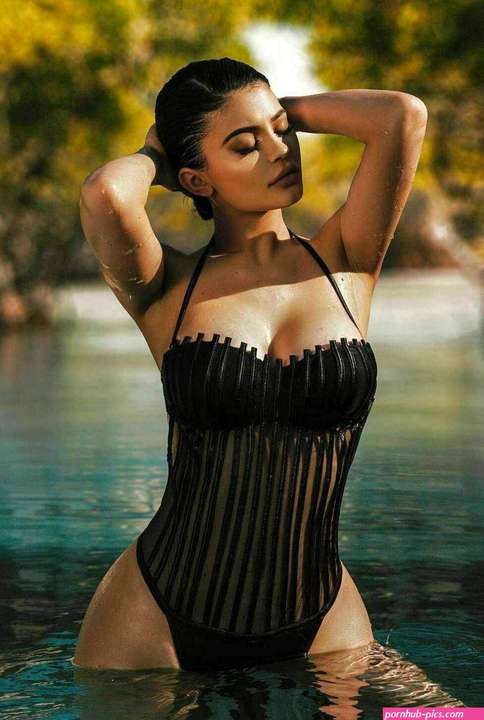 kylie jenner nudes