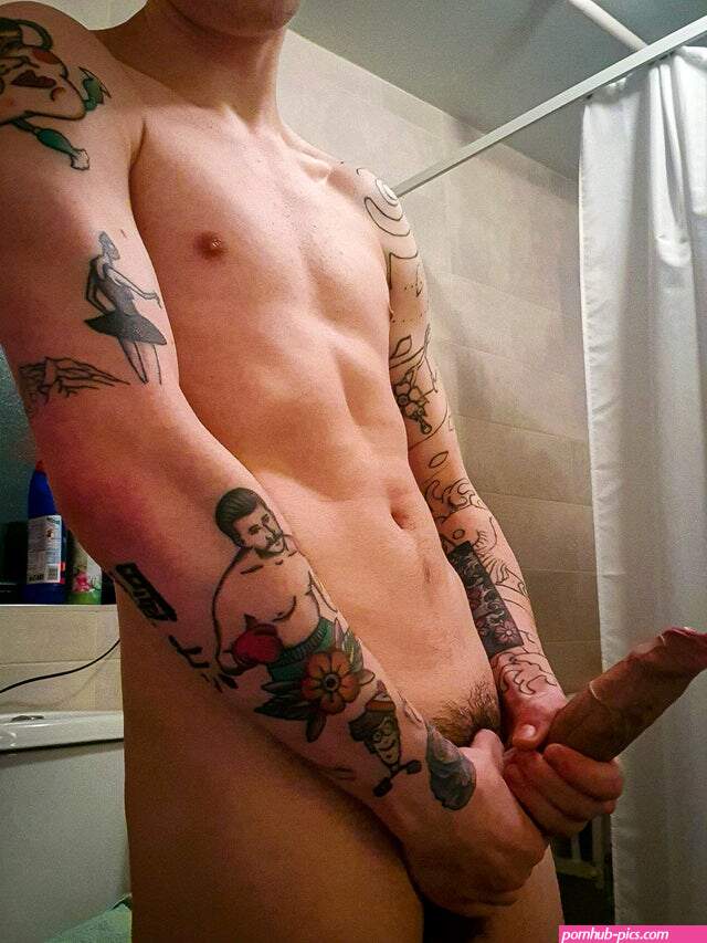 naked selfies