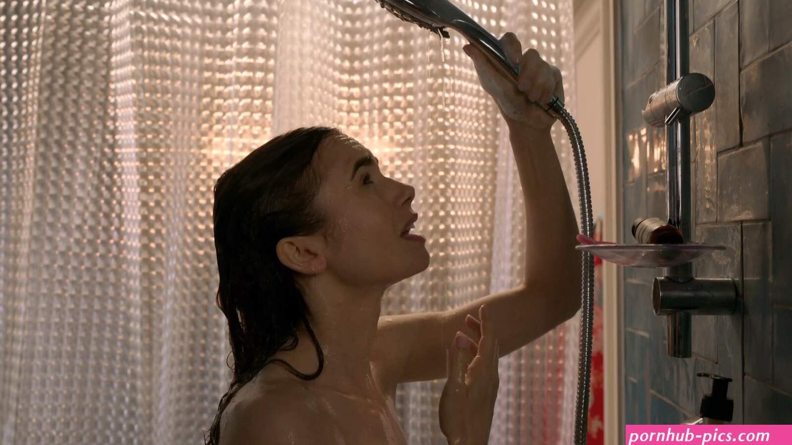 likly collins nude