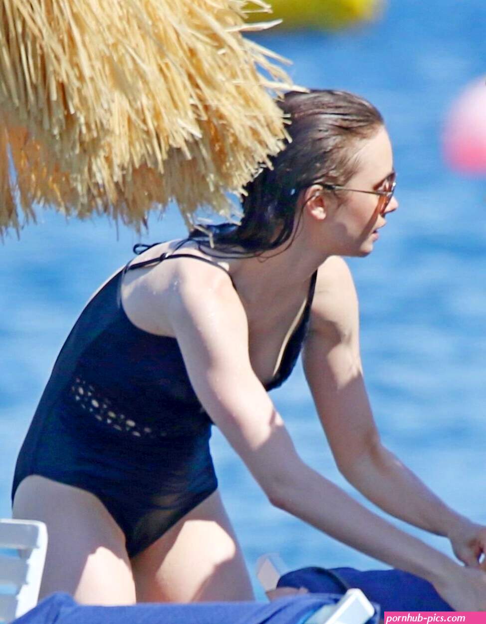 likly collins nude