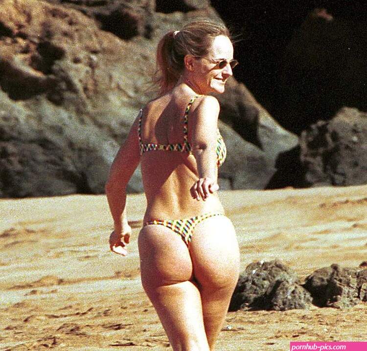 ellen hunt nude