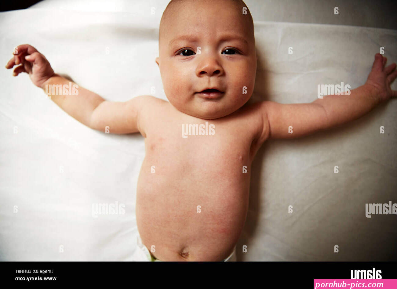 naked babay