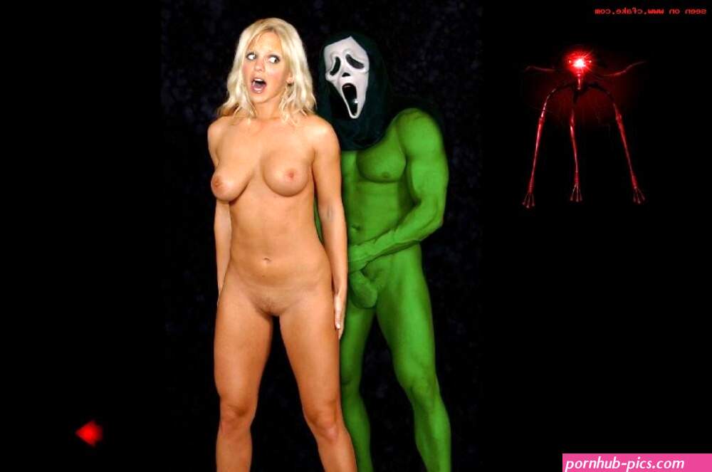 nude anna farris