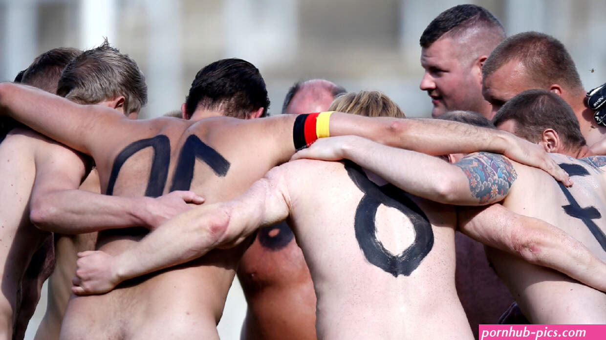 naked football