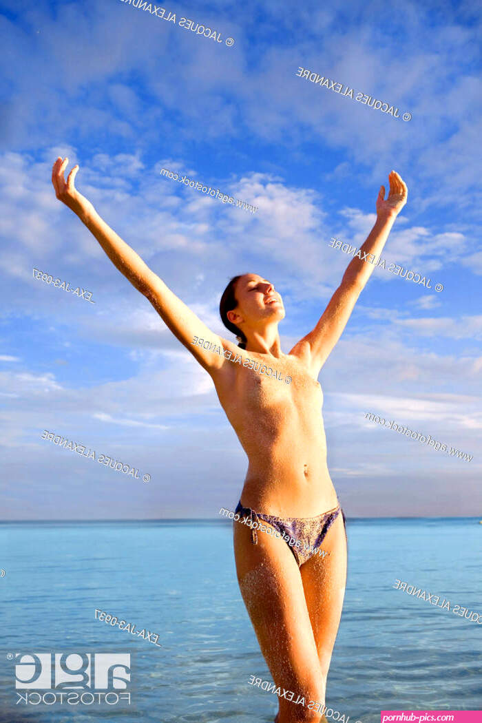 photos from nude beaches