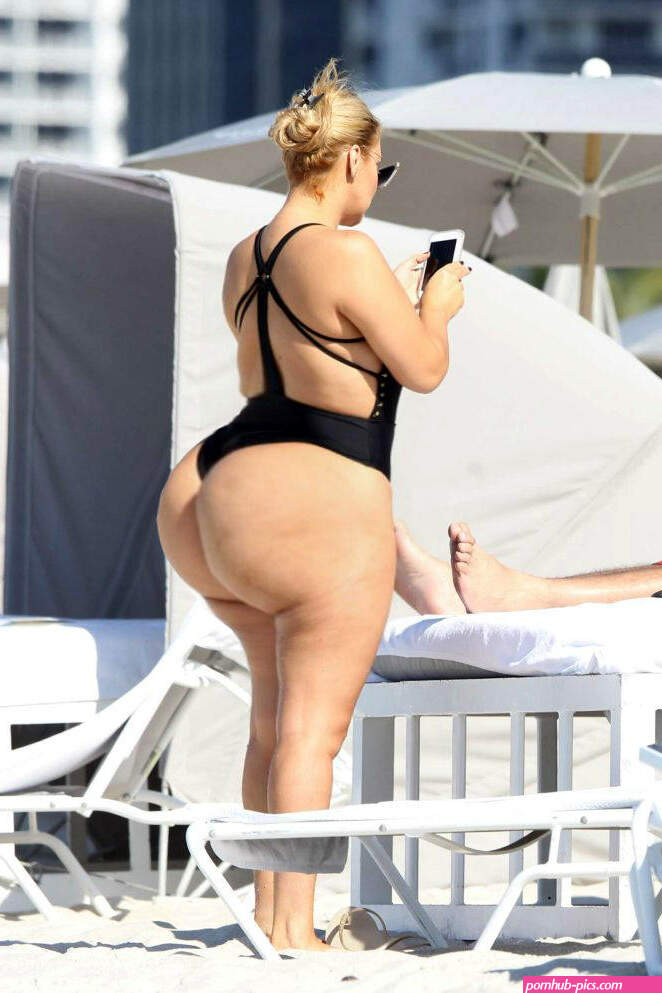 Oversized Beach Booty by montyisfat on DeviantArt