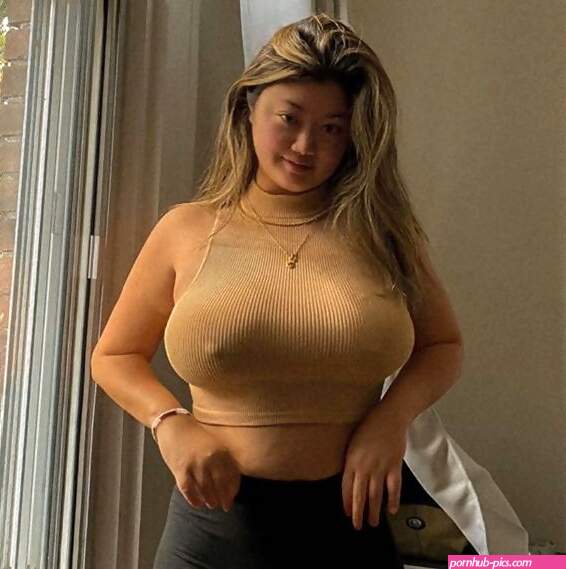 No bra