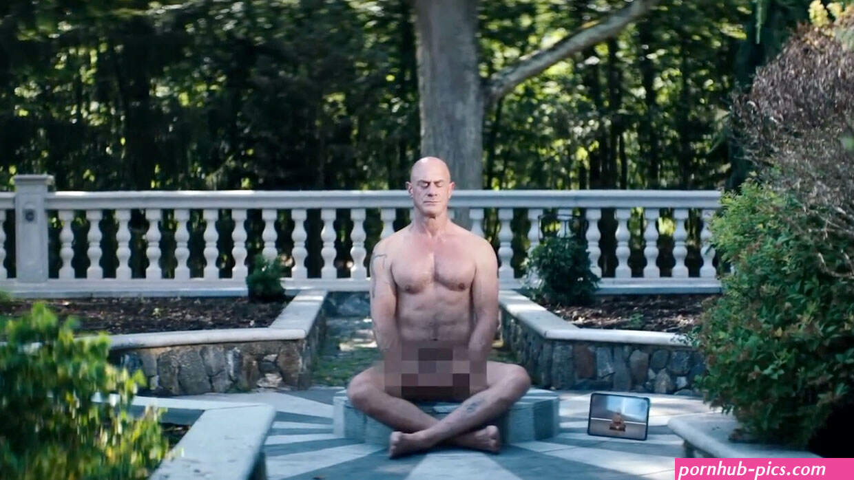 Christopher Meloni Shows Off His Assets for Peloton on National Nude Day | Muse by Clio