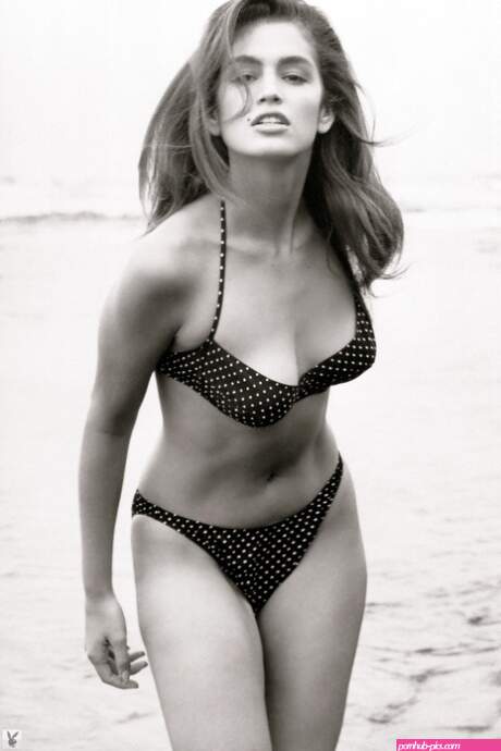 Cindy Crawford Nude XXX Pics